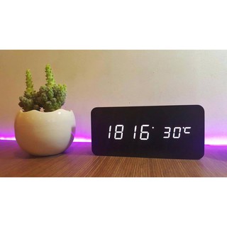 Đồng hồ gỗ led để bàn