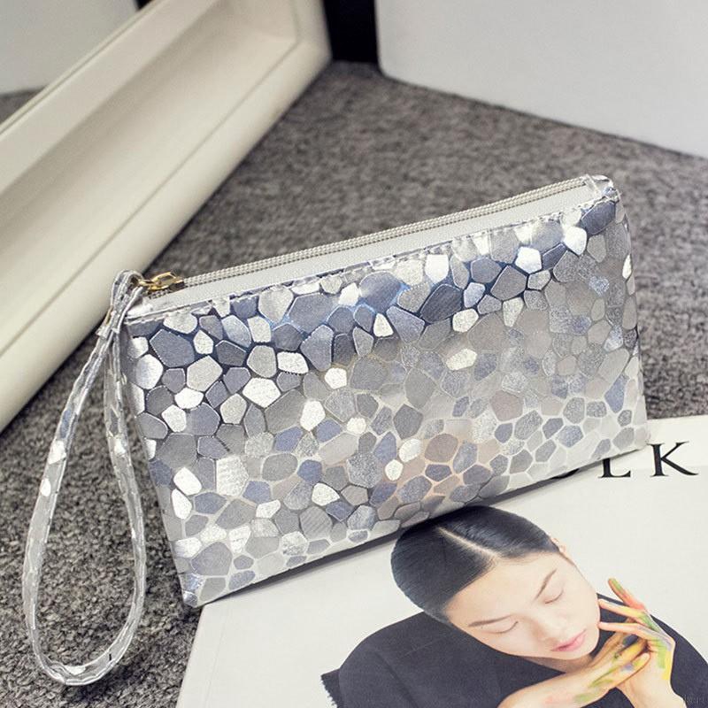 Vi cầm tay hoạ tiết cho nữ | BigBuy360 - bigbuy360.vn