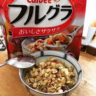 Ngũ cốc Calbee Nhật