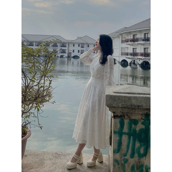 Mẫu váy thiết kế Midi Dress