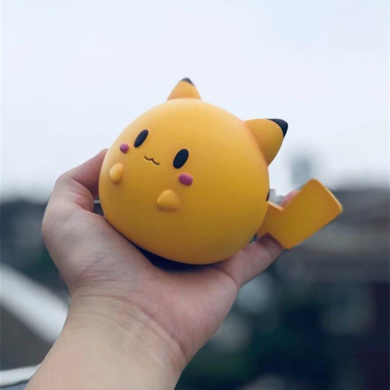 Đồ trang trí Nhân Vật Pokemon Pikachu Dễ Thương Dùng Trang Trí