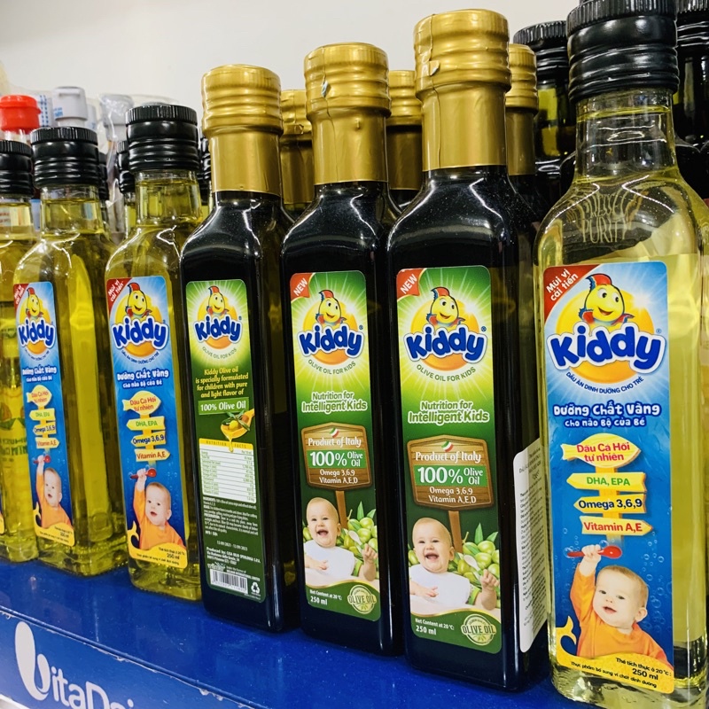 Dầu dinh dưỡng Kiddy 250ml cho trẻ (Olive và Cá hồi)