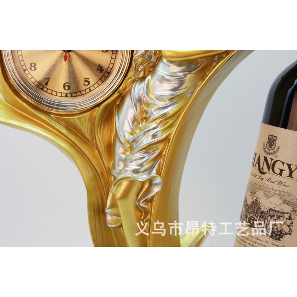 tượng để rượu mạ vàng. decor trang trí kệ tủ.