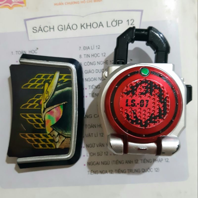 Đồ chơi Kamen Rider Gaim - Combo Candy Lockseed và Faceplate