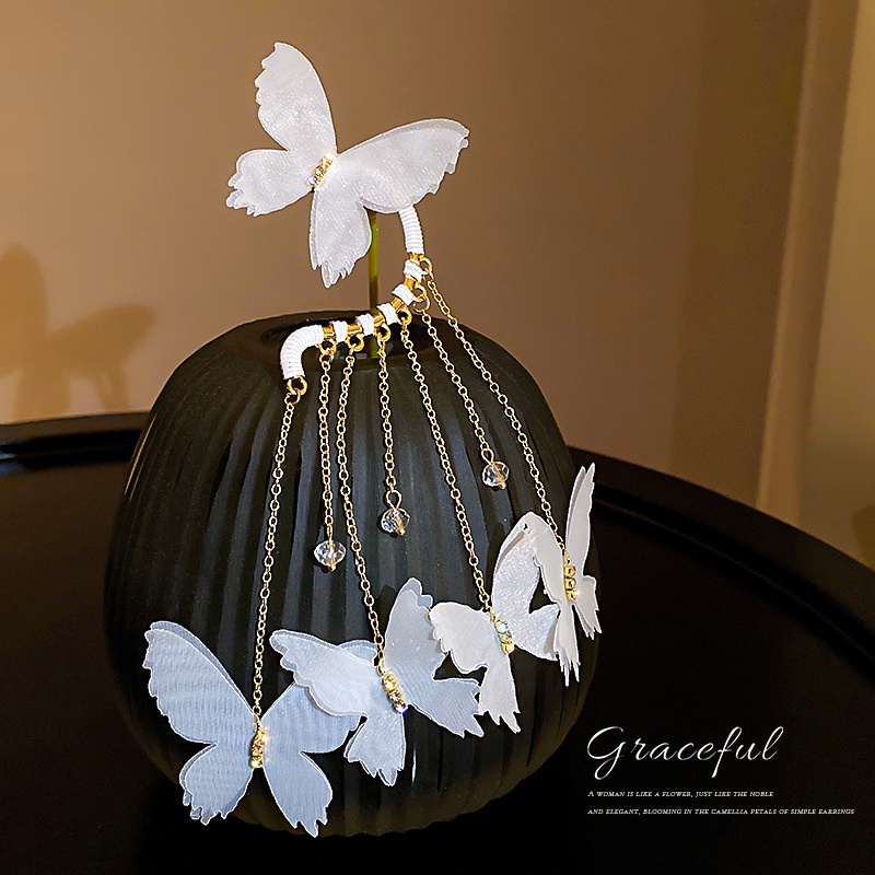 Khuyên Tai Tua Rua Dài Hình Bướm Đính Đá 2022 Thời Trang Cho Nữ