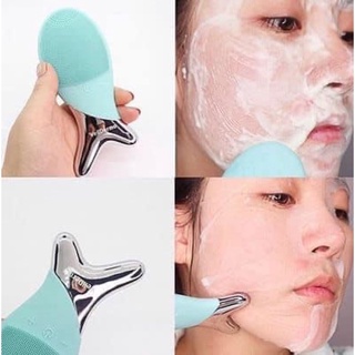 Máy rửa mặt Wellderma Cleansing Fish hình con cá