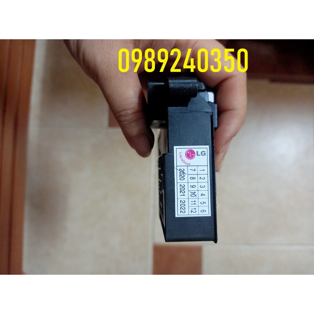 Công tắc khóa cửa máy giặt LG FC1408S4W2 8Kg Inverter chính hãng