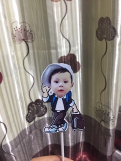 Cắm bánh chibi cho bé
