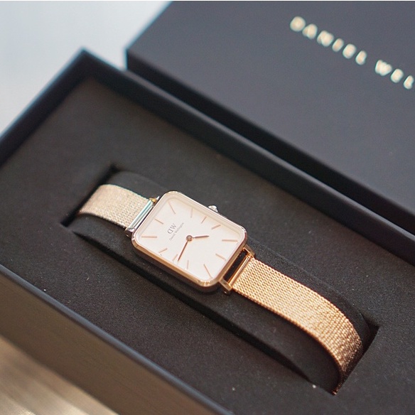 Đồng Hồ Nữ Daniel Wellington Quadro Pressed Melrose White & Vòng Tay Classic Cuff V1 DW Chính Hãng - OtisWatch