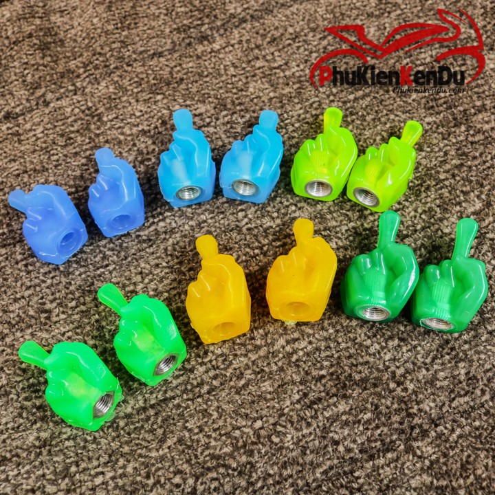 ỐC VÒI XE MÁY KIỂU NGÓN TAY MỘT CẶP