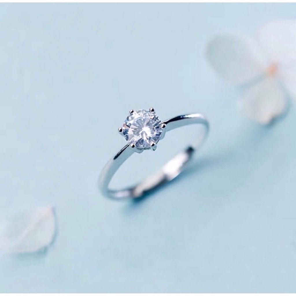 Nhẫn bạc ý vòng trơn mặt đá 6 trấu, chuẩn bạc ý S925