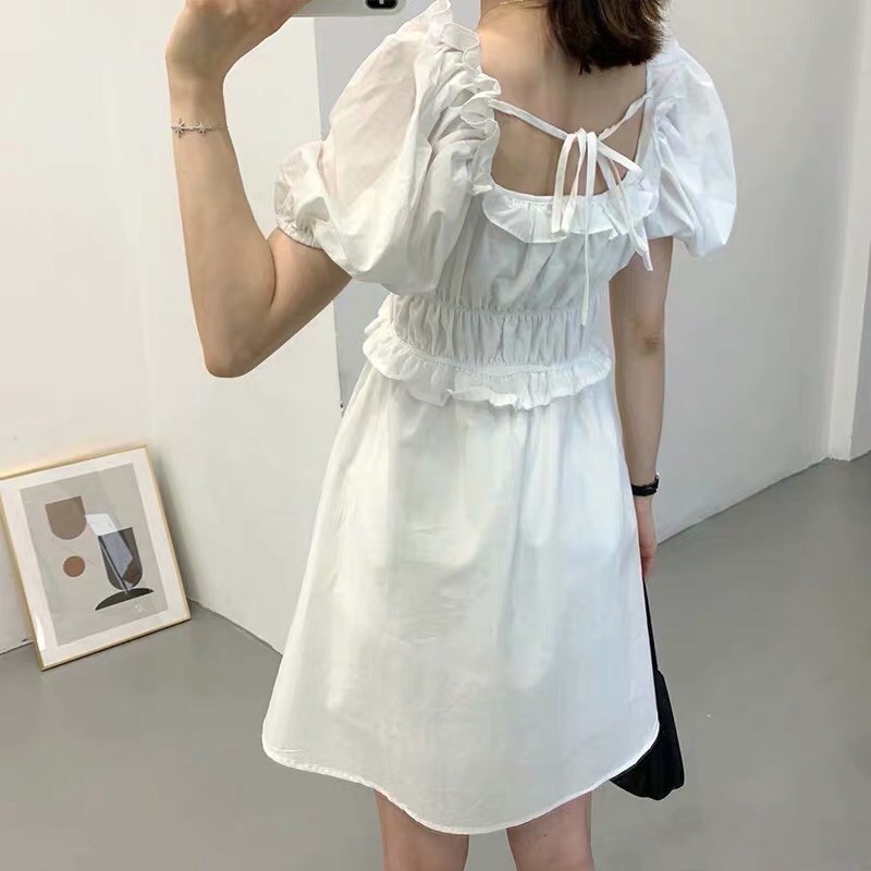 Đầm trắng Urban Revivo