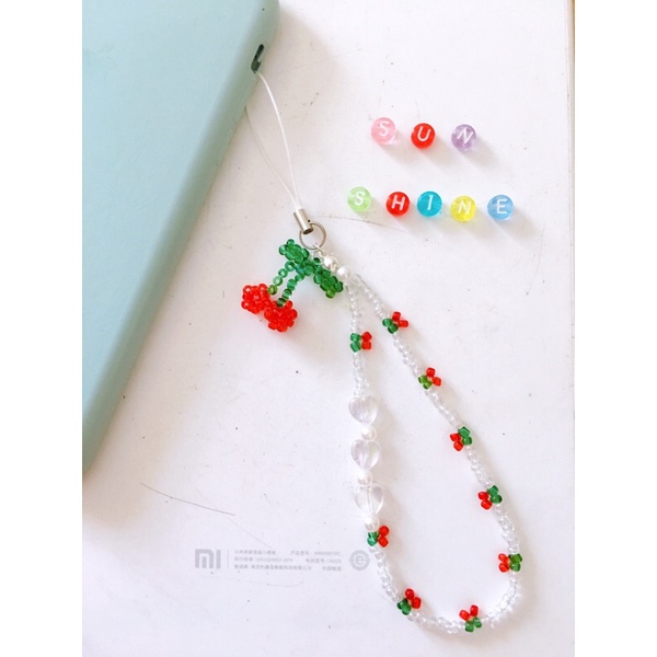 Dây đeo móc treo điện thoại hình trái tim trong suốt và cherry móc khoá handmade