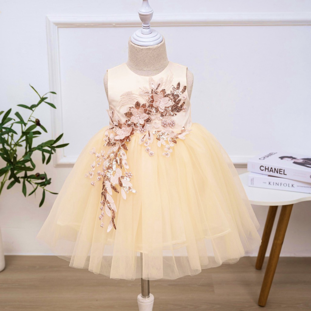 Váy công chúa, đầm công chúa thiết kế màu vàng đính hoa cực kỳ sang chảnh cho bé gái từ 1 đến 10 tuổi của Mom's Choice