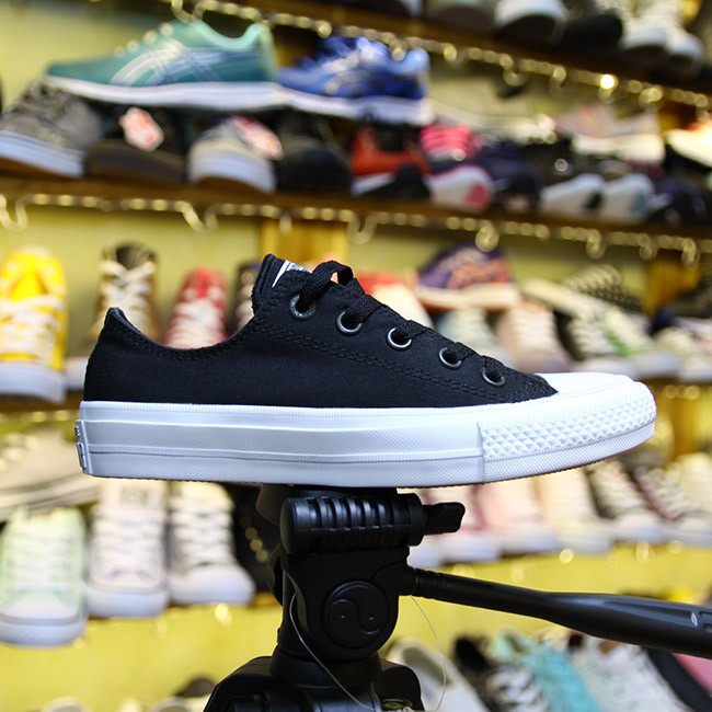 Giày Converse chuckII thấp cổ vải đen CTVD39