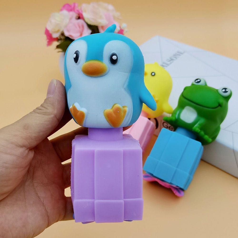 Hộp Quà Đồ Chơi Lật Đật Hình Động Vật Bằng Silicone Màu Cầu Vồng