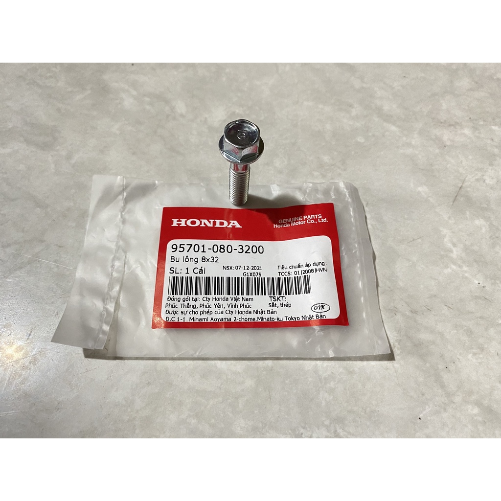 957010803200 Bu lông 8x32