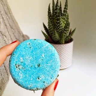 [ Tặng Kèm Hộp Thiếc ] Bánh gội đầu Seanik - Lush ( 27g/ 50g )