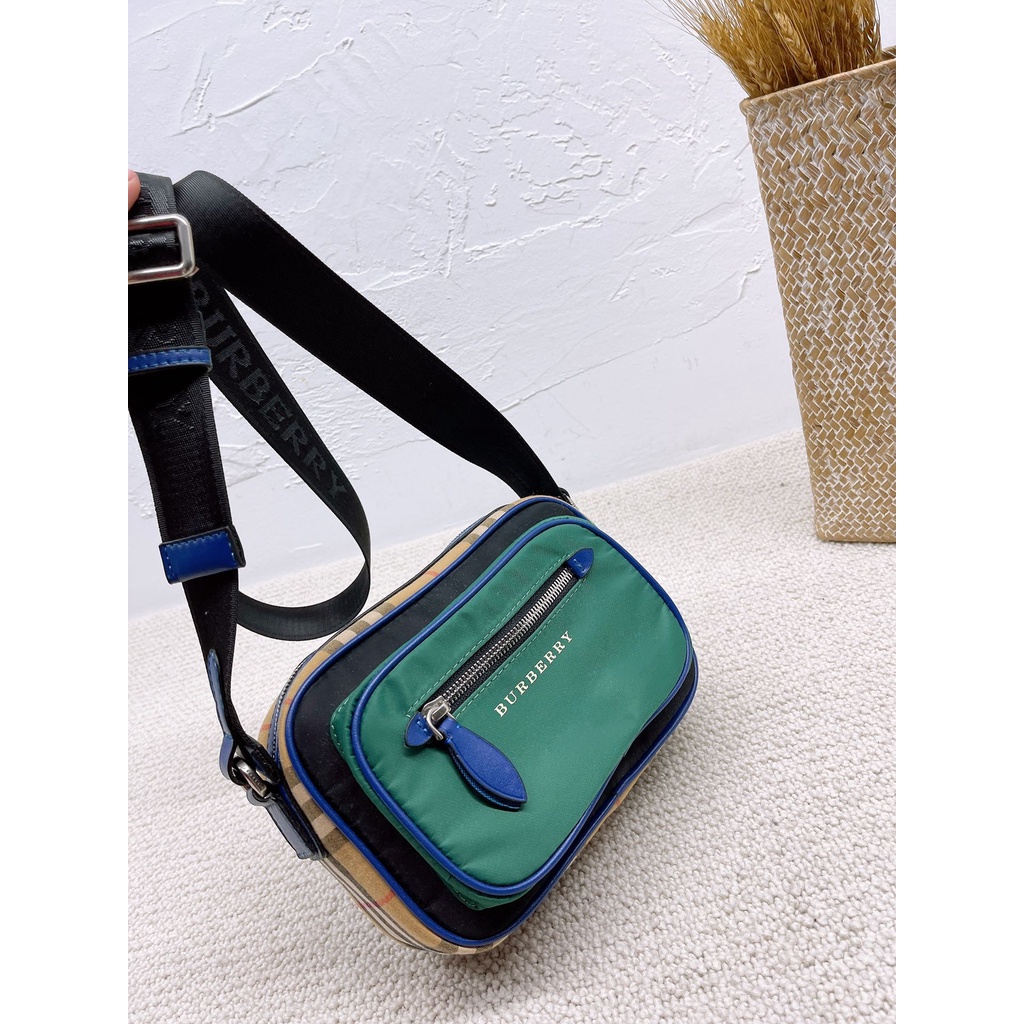 Túi Đeo Chéo Burberry Phong Cách Thể Thao Sang Trọng Thời Trang Cho Nam Nữ