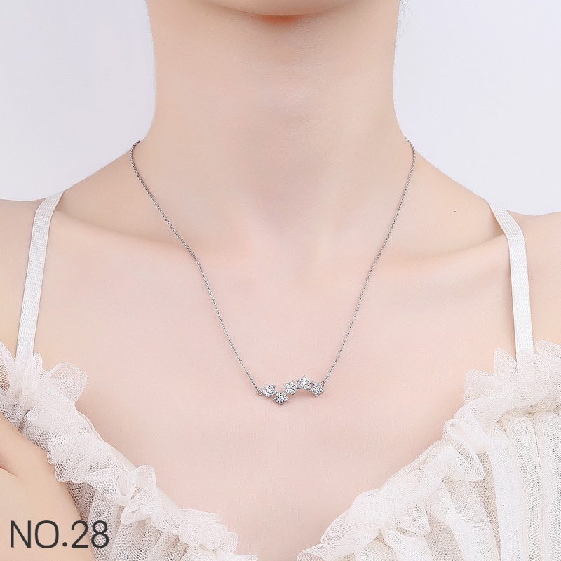 Vòng cổ Bạc S925 Mặt Đá Kim Cương Trắng Và Vàng 18K Thanh Lịch