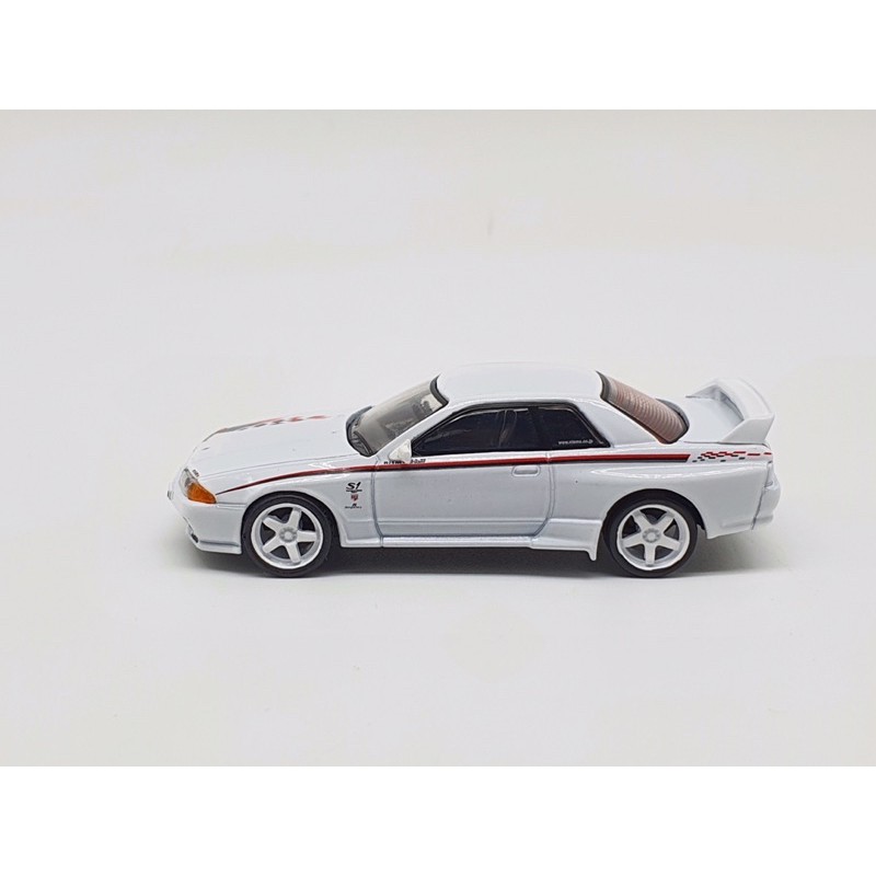 Xe Mô Hình Nissan Skyline GT-R (R32) Nismo S-Tune White RHD 1:64 MiniGT (Trắng)