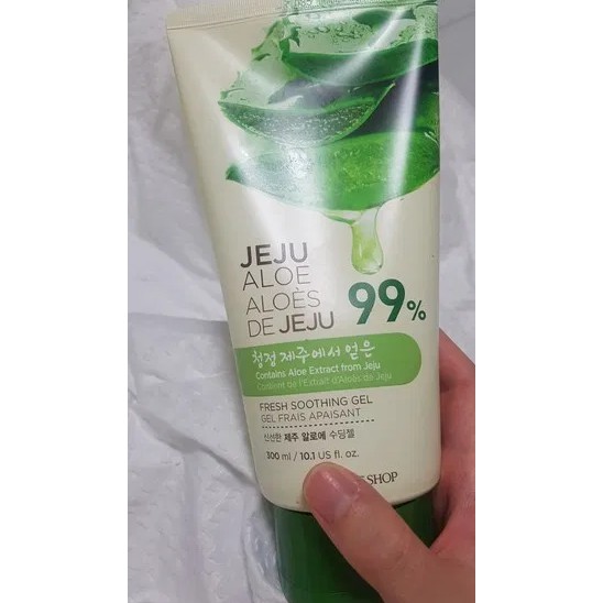 GEL DƯỠNG DA ĐA NĂNG JEJU ALOE FRESH SOOTHING GEL 300ML