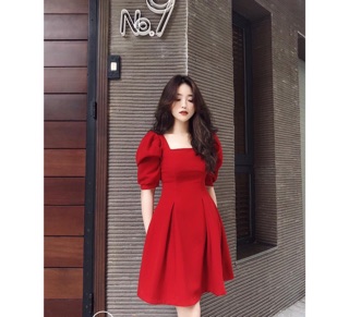 ĐẦM CỔ VUÔNG PLI (KÈM HÌNH THẬT)