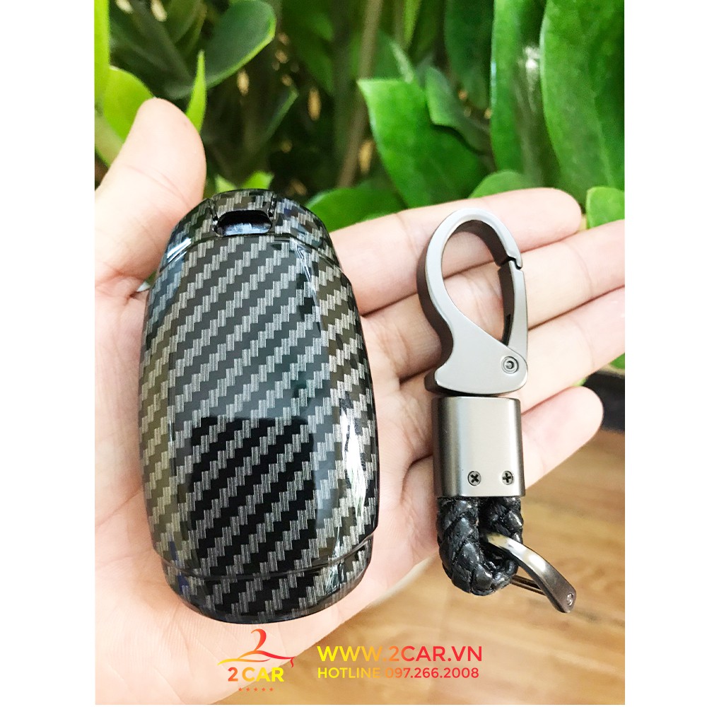 Ốp chìa khóa, bọc chìa khóa xe Huyndai Santafe, Accent, Kona 2019 - 2021 vân carbon cao cấp