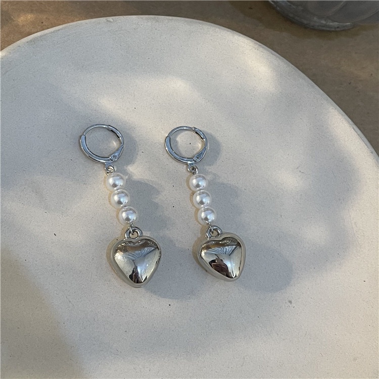 Đôi khuyên tai hình trái tim đính ngọc trai giả thời trang cho nữ