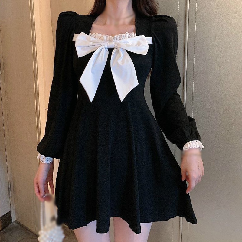 Đầm tay dài lưng cao phối ren hoa phong cách Vintage cho nữ