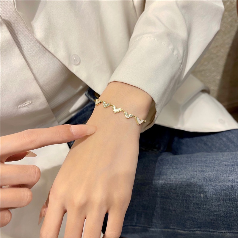 Vòng Đeo Tay Hình Trái Tim Thời Trang Dành Cho Nữ