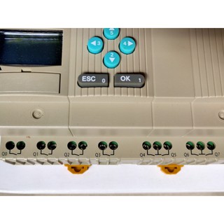 Bộ lập trình ZEN-20C1DR-D-V2