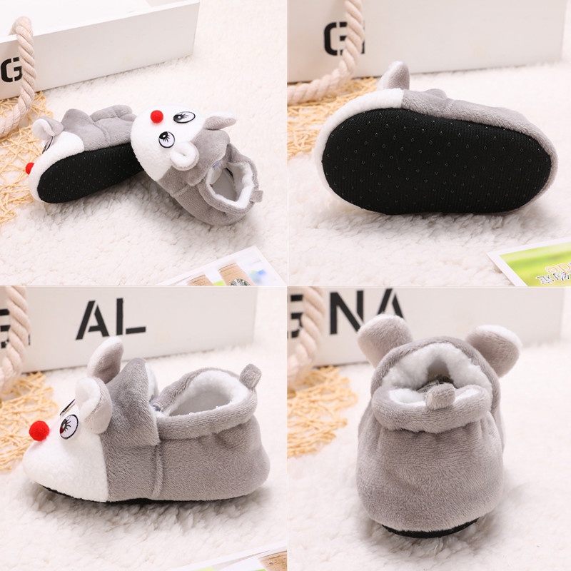 Giày bốt giữ ấm mùa đông cho bé