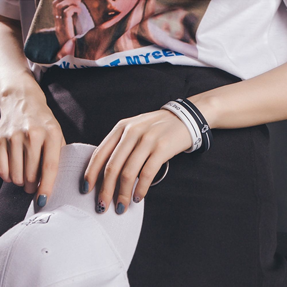 Vòng đeo tay cao su silica gel chống nước nhiều màu mới dành cho nam nữ