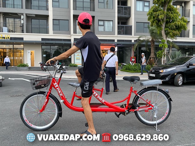 Xe đạp đôi PAX 2 SPORT Trọng lượng sử dụng: 2 người lớn &lt;300kg – Thông số: DxC: 2300 x 650-850 (cm)