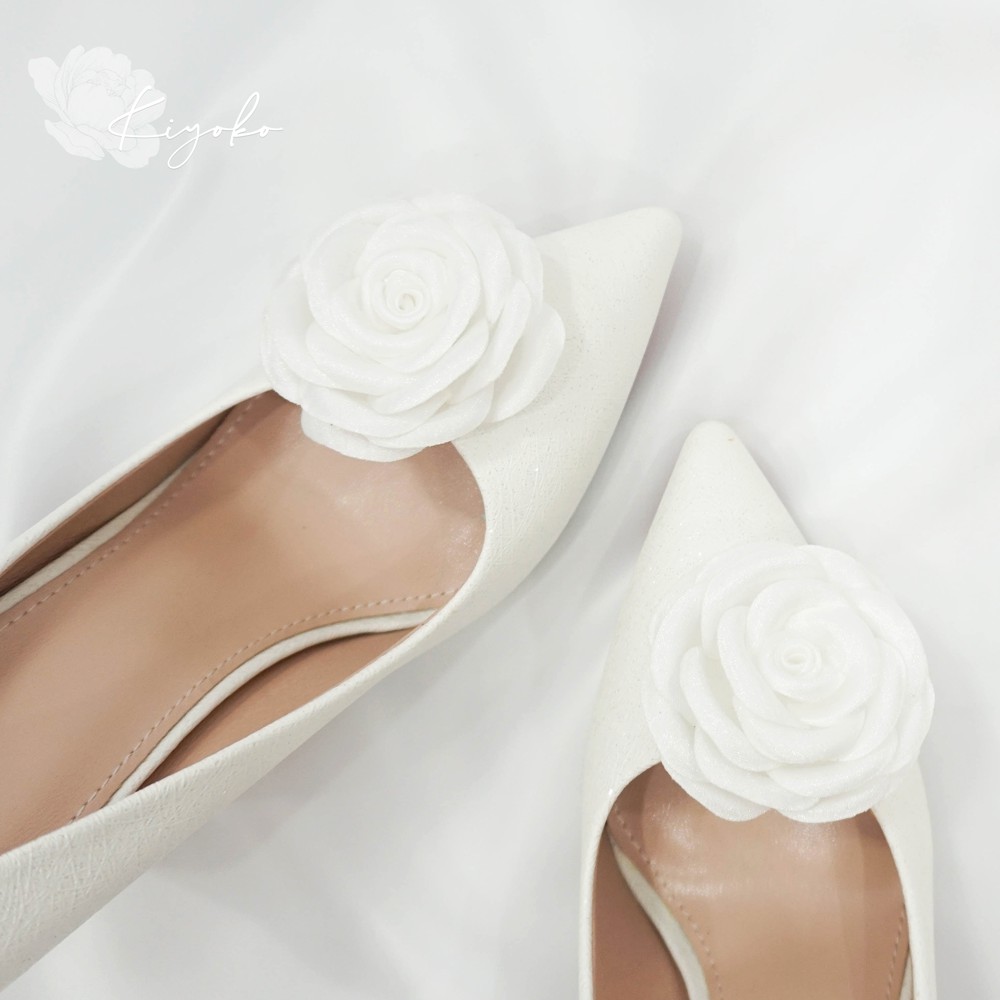 Giày cô dâu cao gót đế vuông đính hoa vải lấp lánh 10cm