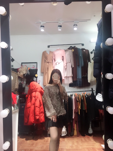 Áo kim sa lệch vai