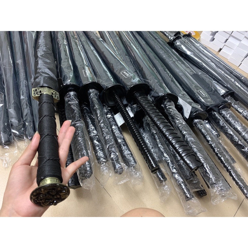 Ô dù Katana cán giả kiếm nhật cosplay siêu chất
