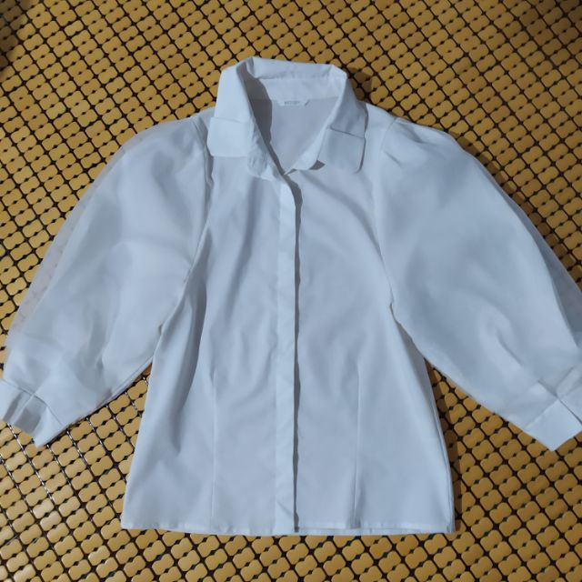 Áo sơ mi tay bồng