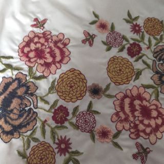 Váy Mango thêu tay auth size s