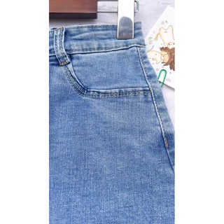 Chân váy jean dáng ôm