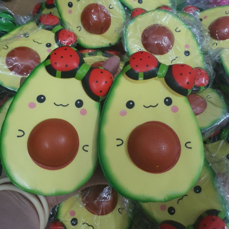 squishy bơ đeo nơ giá rẻ
