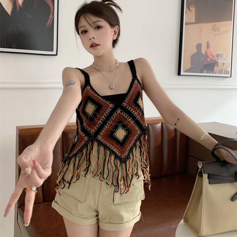 Áo Dệt Kim Hai Dây Cổ Chữ V Phối Tua Rua Thời Trang