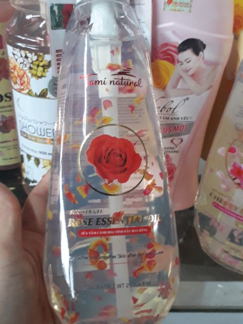 Sữa tắm cánh hoa Tami natural 600ml