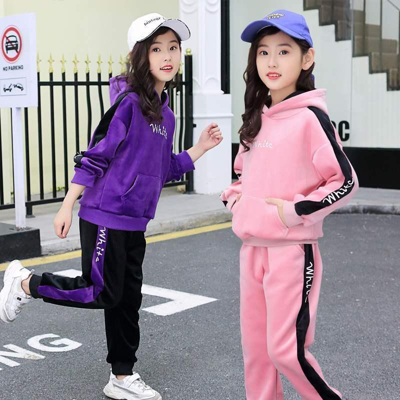 Bộ đồ cho bé gái Phong cách Hàn Quốc thể thao nhung vàng kiểu phương Tây cộng với chất liệu dày dặn ở giữa và hai mảnh d