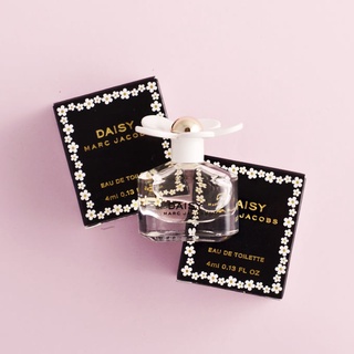 Nước Hoa nữ Marc Jacobs Daisy EDT 4ml