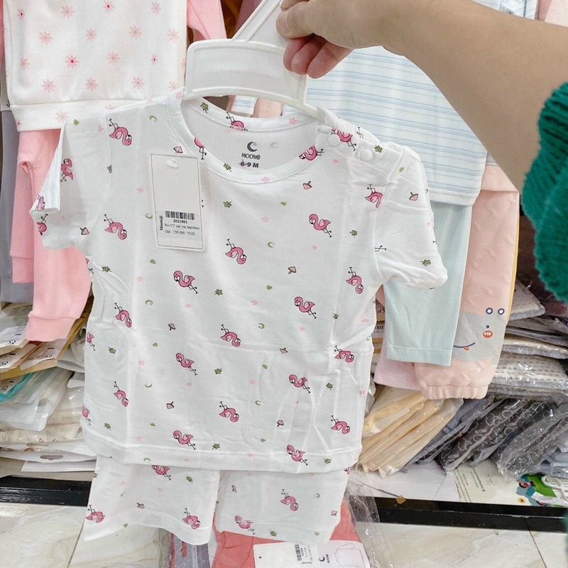 Bộ cài vai cộc tay petit họa tiết MOON cho bé