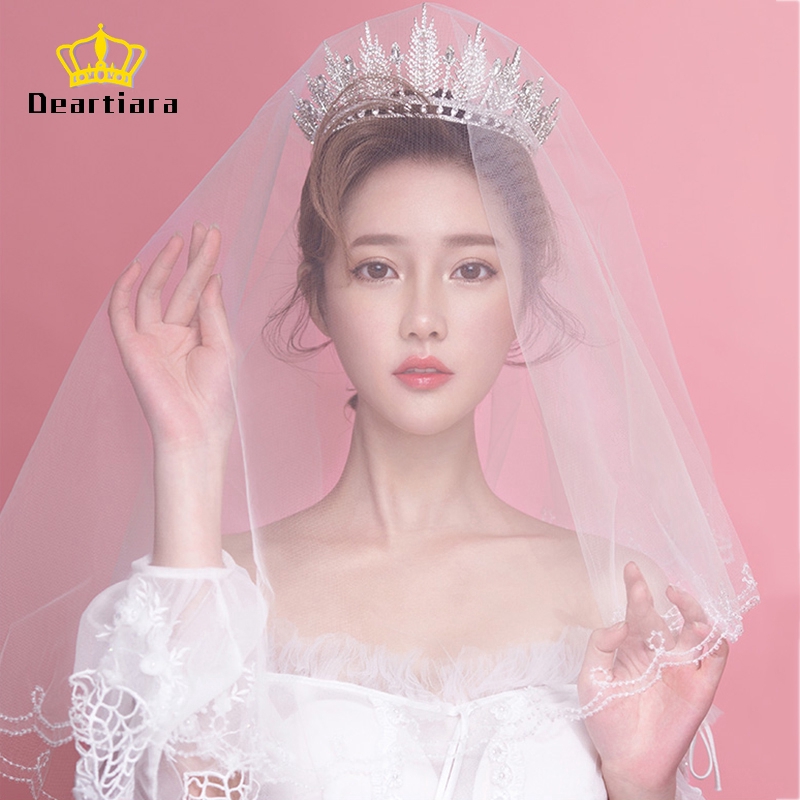 Vương miện trang trí đính đá và ngọc trai xinh xắn cho cô dâu