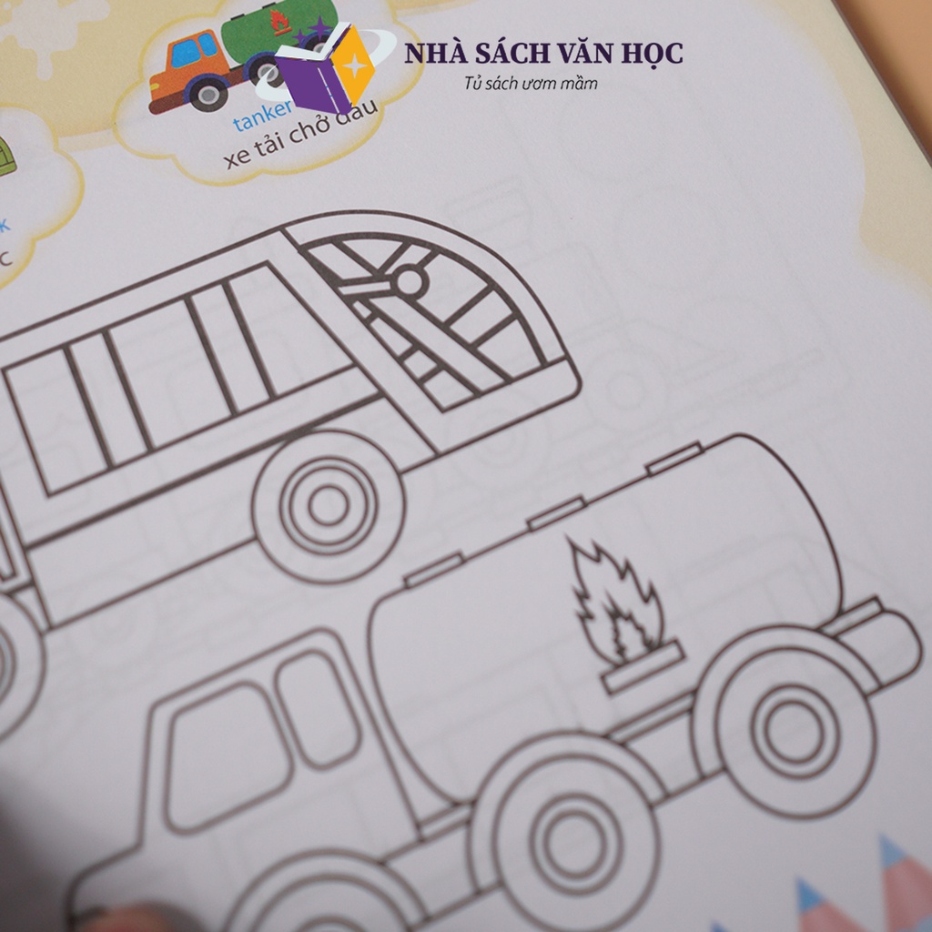 Sách - Bé Tô Màu 9999 Song Ngữ Anh Việt Cho Bé Thảo Sức Sáng Tạo Từ 2 - 6 Tuổi