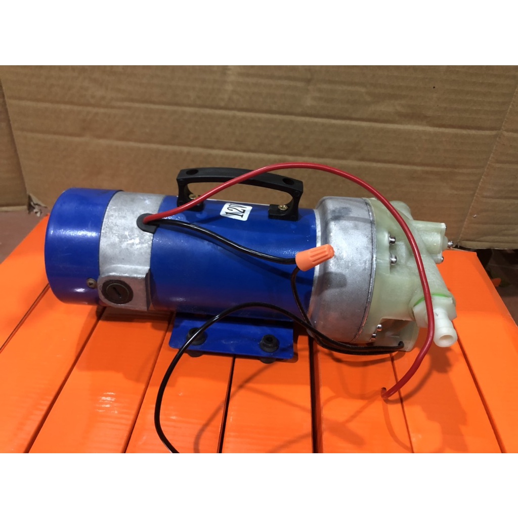 Máy bơm tăng áp cao cấp 12v 240w model 240 siêu khỏe